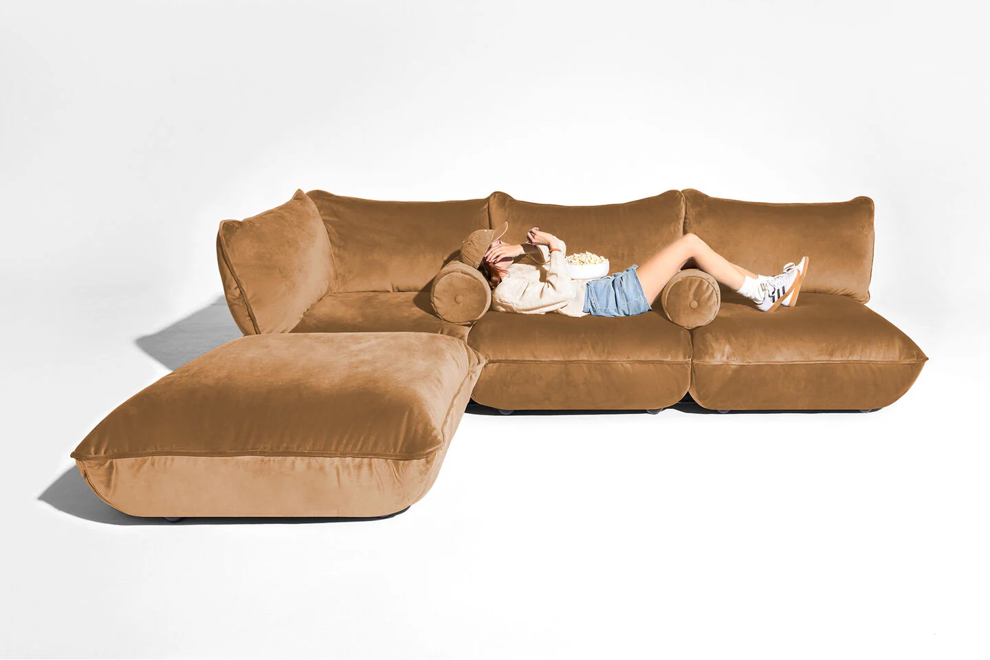 Sumo Corner Seat Recycled Velvet - Image 3